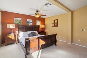 Wayne St-S1601-025.jpg