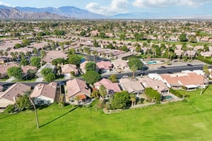 Wayne St-S1601-043.jpg