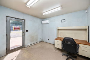  Photo 44