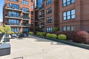 33-Community Terrace