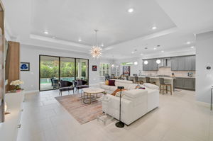 4940 Surfside Cir-34