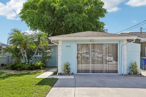 Blue Heron Dr-2205-002.jpg
