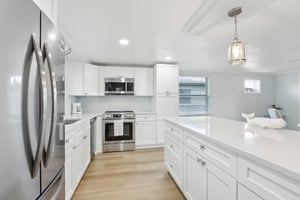 Blue Heron Dr-2205-021.jpg