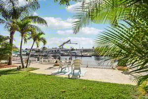 Blue Heron Dr-2205-064.jpg