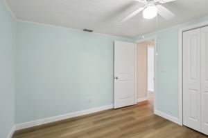 Blue Heron Dr-2305-022