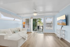 Blue Heron Dr-1406-014.jpg