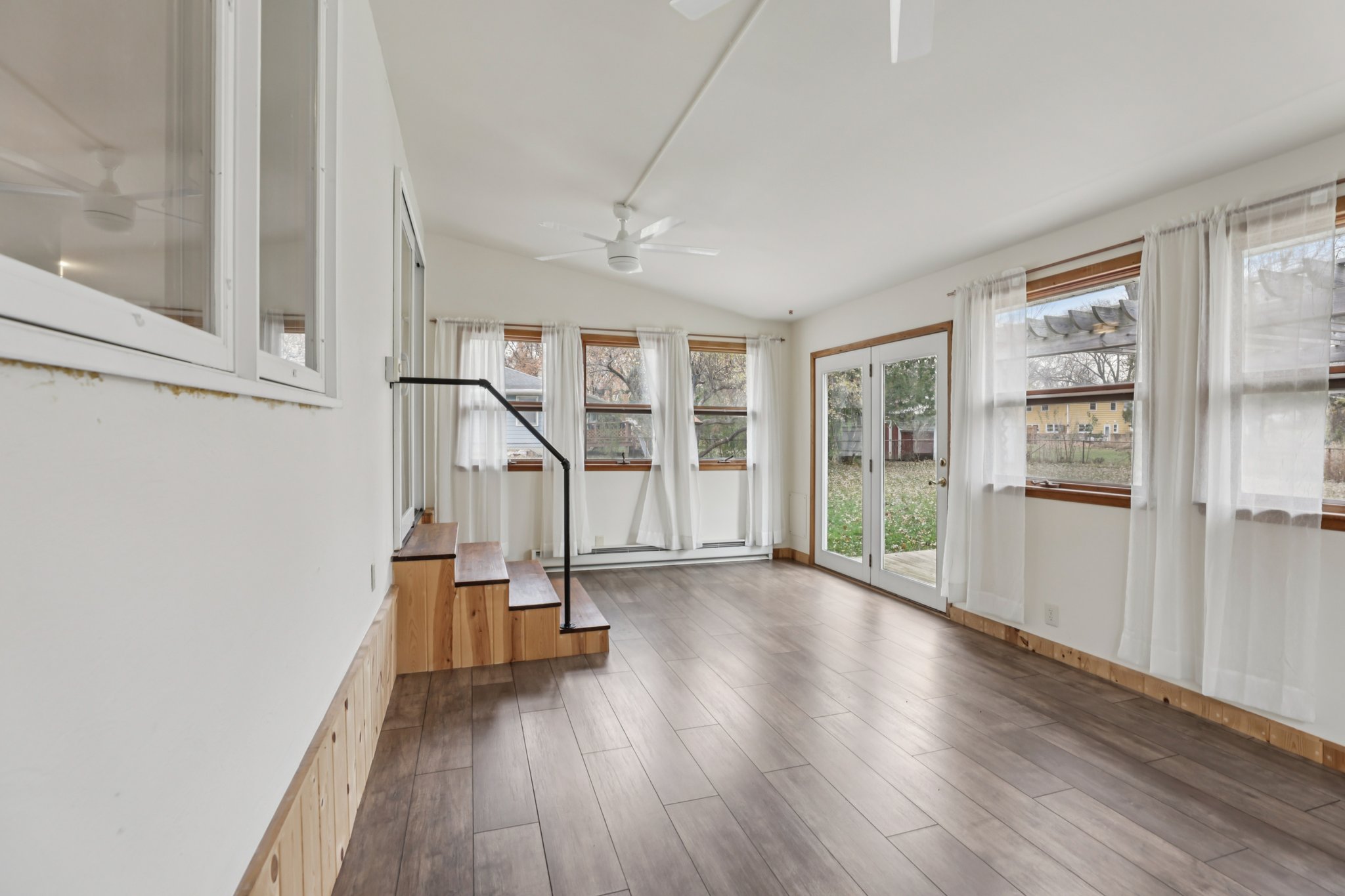 Knox Ln-S1811-006.jpg