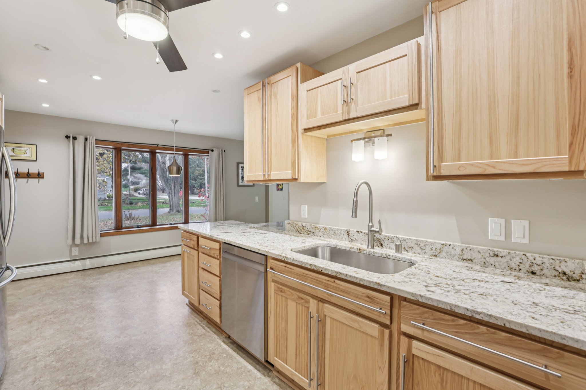 Knox Ln-S1811-013.jpg