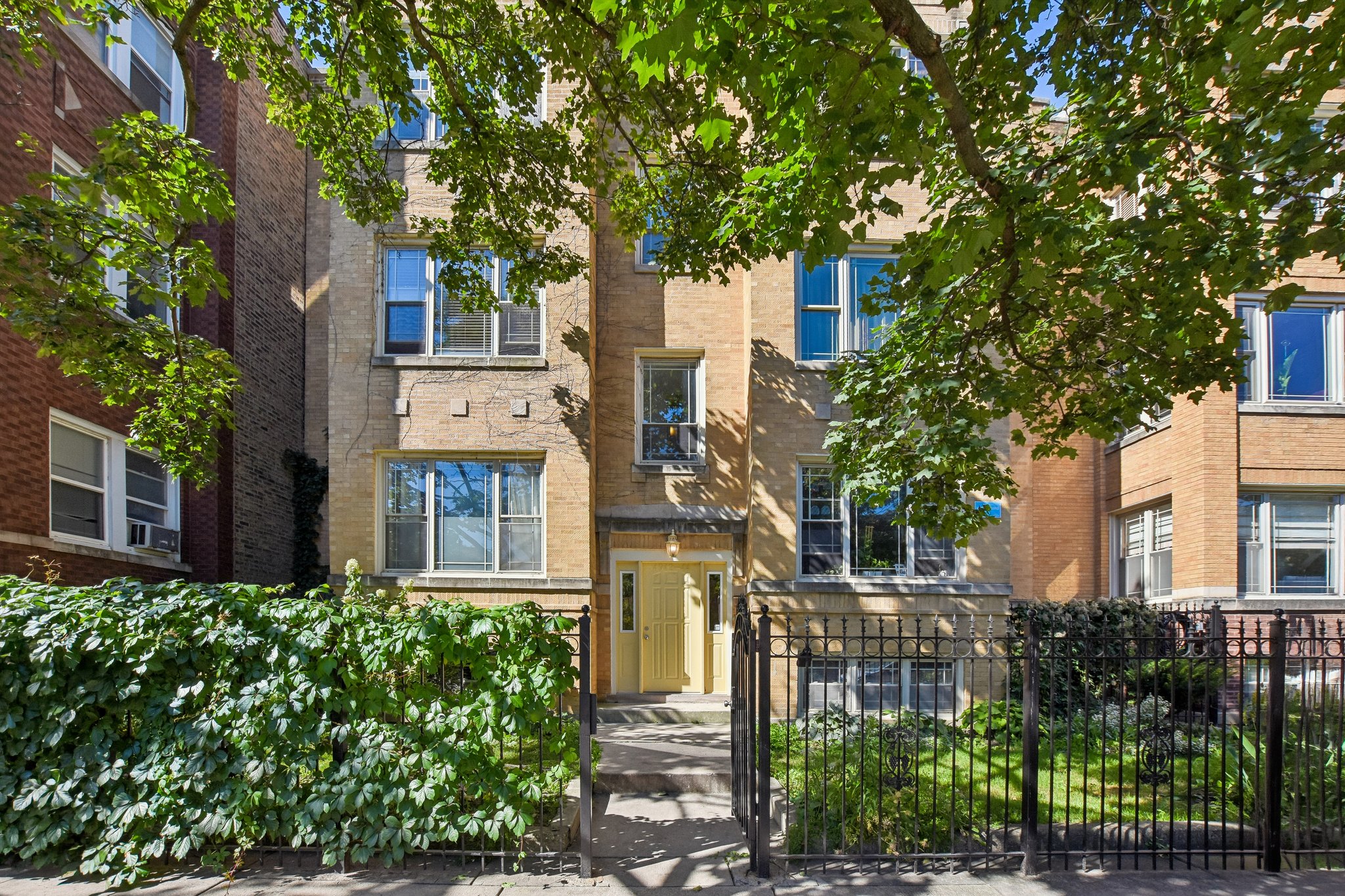 N Spaulding Ave-S3009-005.jpg