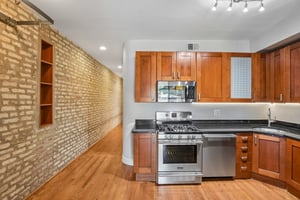 N Spaulding Ave-S3009-010.jpg