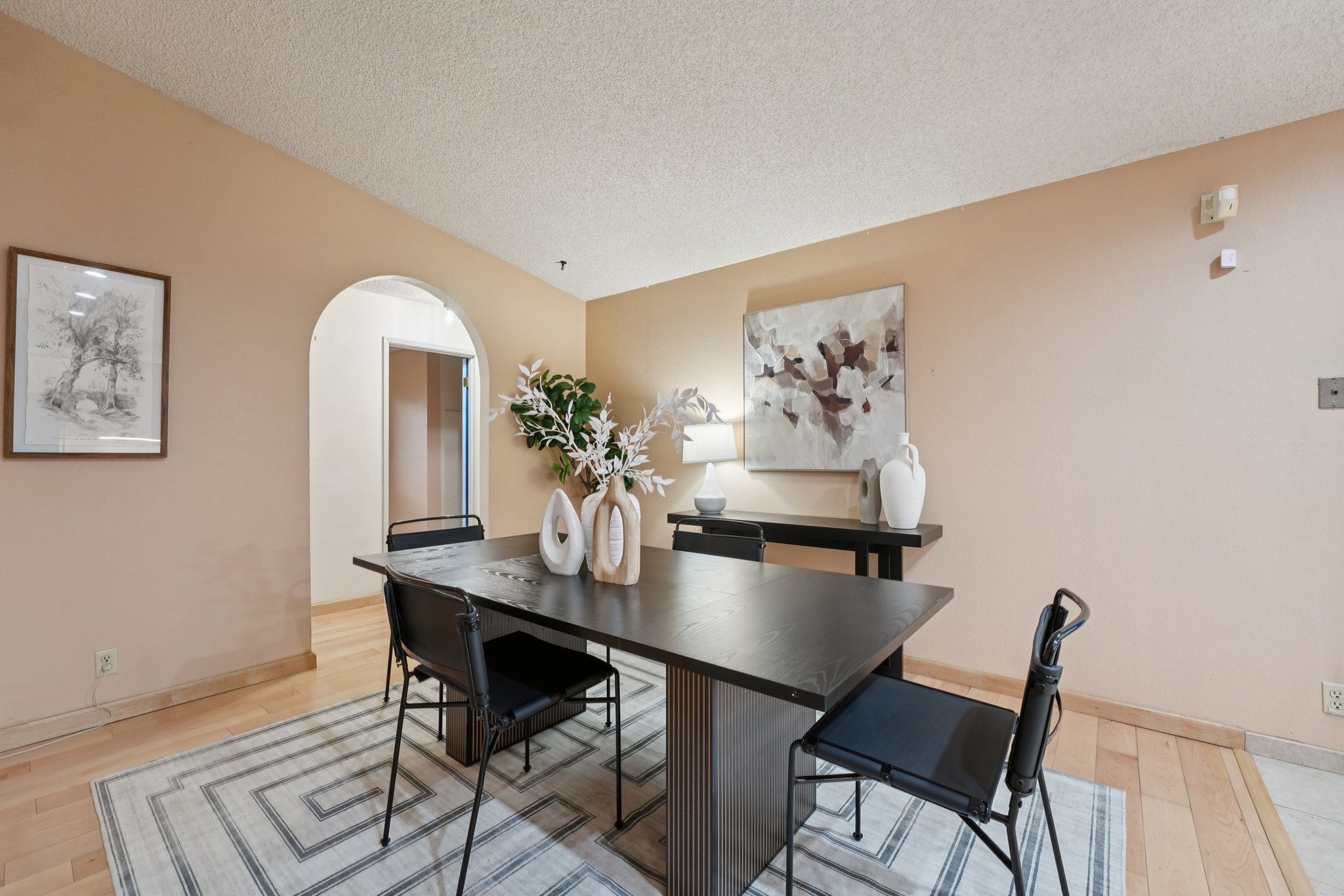 Rocklin Dr-S1311-016.jpg