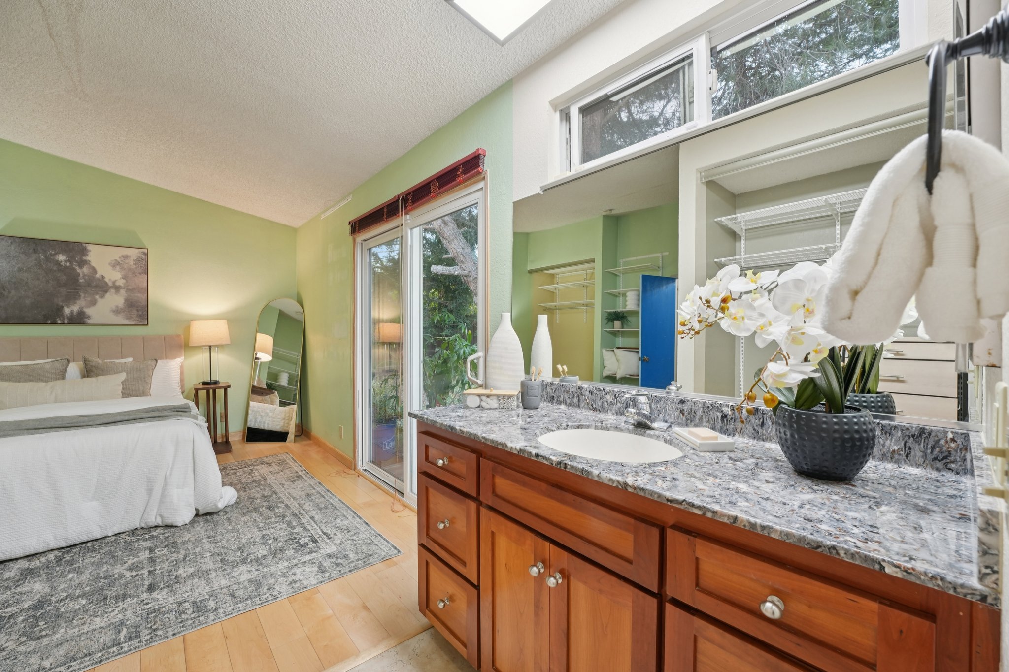 Rocklin Dr-S1311-047.jpg