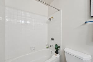 Rocklin Dr-S1311-032.jpg