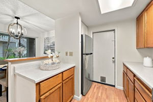012_F8_4943 Conway Terrace