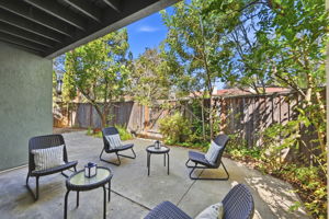 030_F8_4943 Conway Terrace