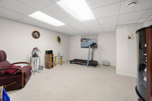  Photo 32