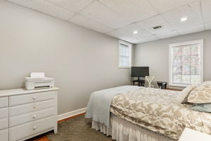  Photo 44