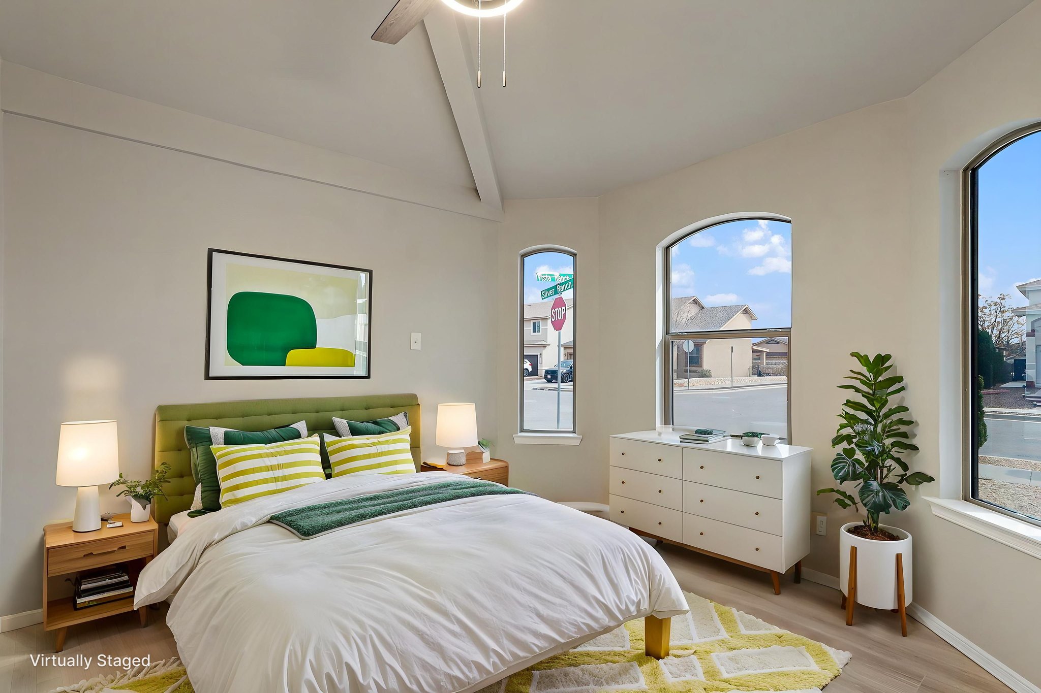 IMG_0546 virtually staged.jpeg