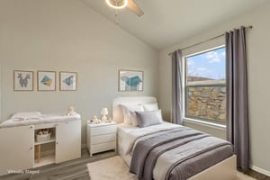 IMG_0596 virtually staged.jpeg