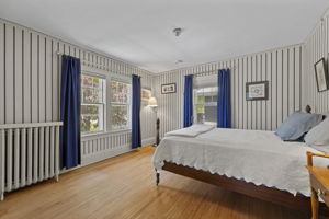  Photo 40