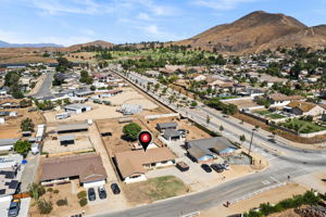 Photo 40