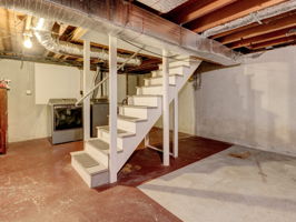  Photo 34