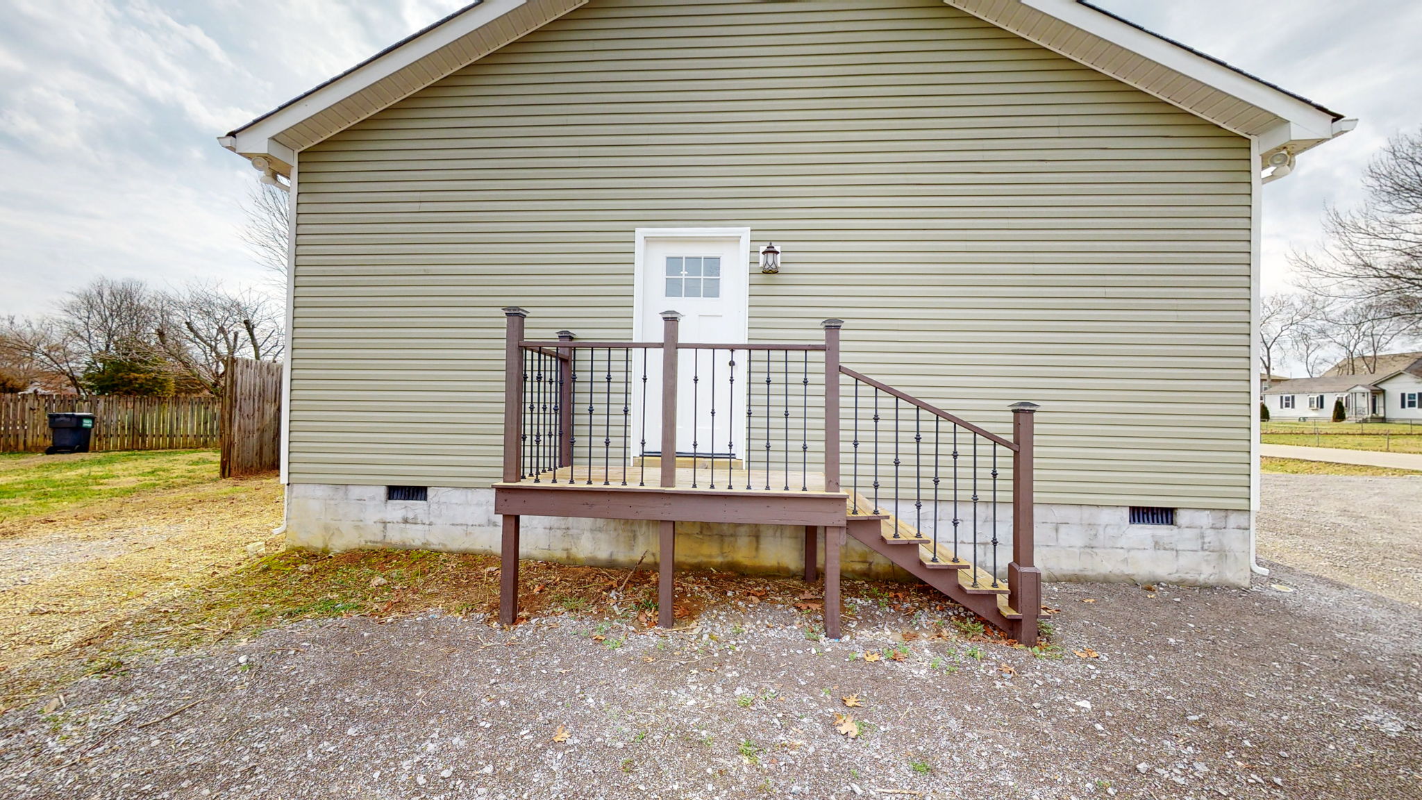  Photo 48