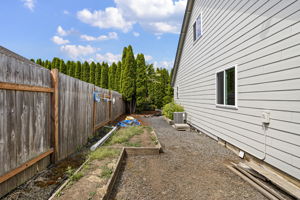  Photo 52