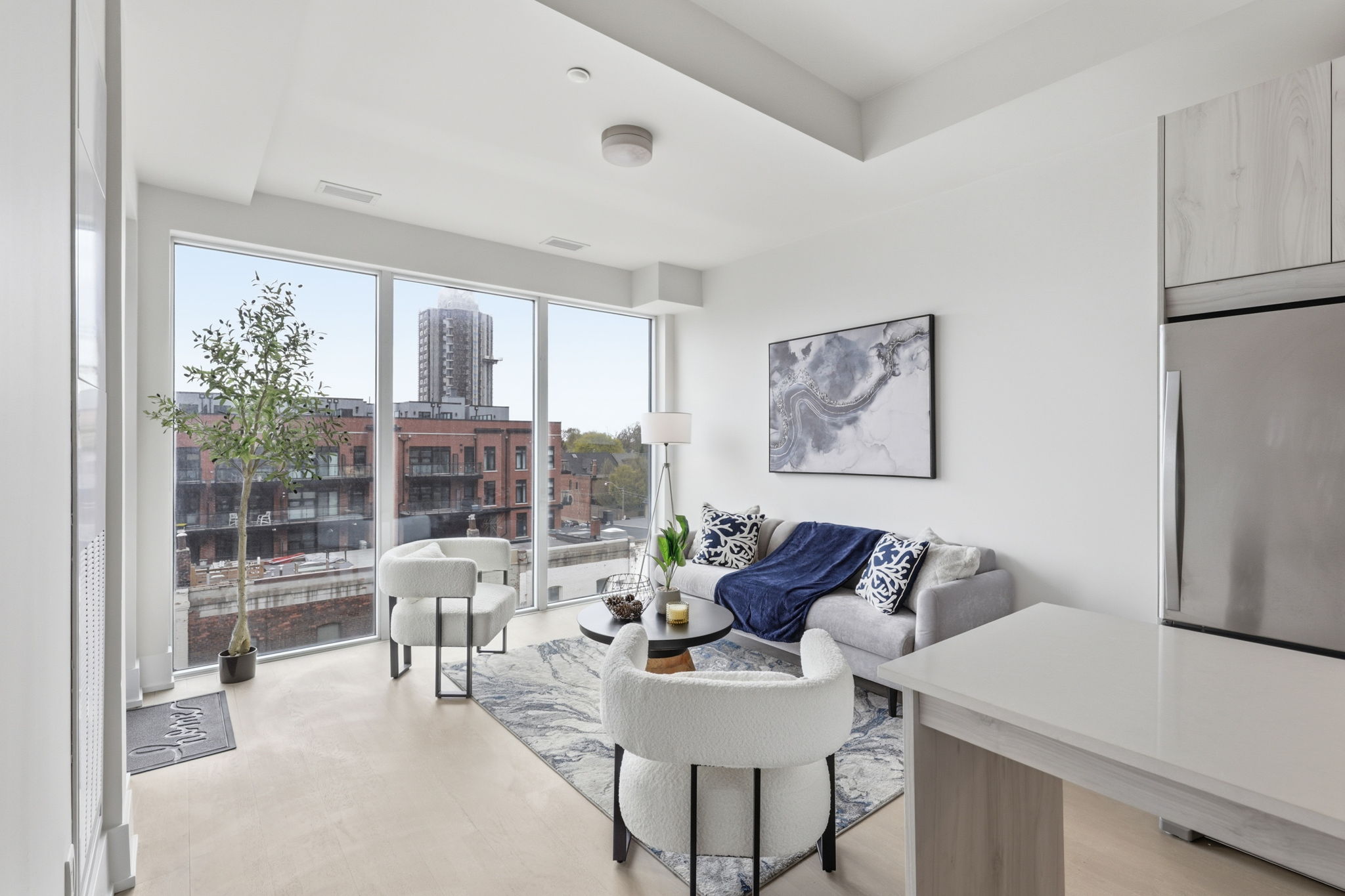 Property in Toronto — delivered property photograph 10