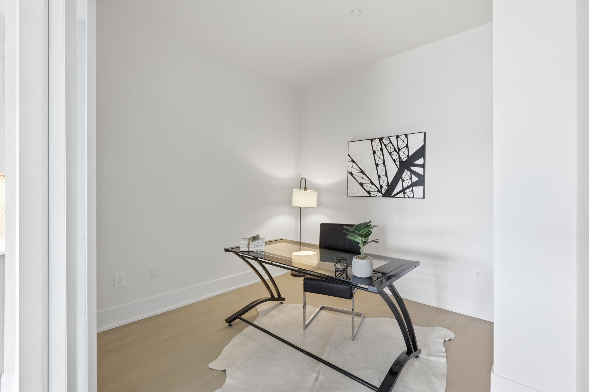 Property in Toronto — delivered property photograph 18