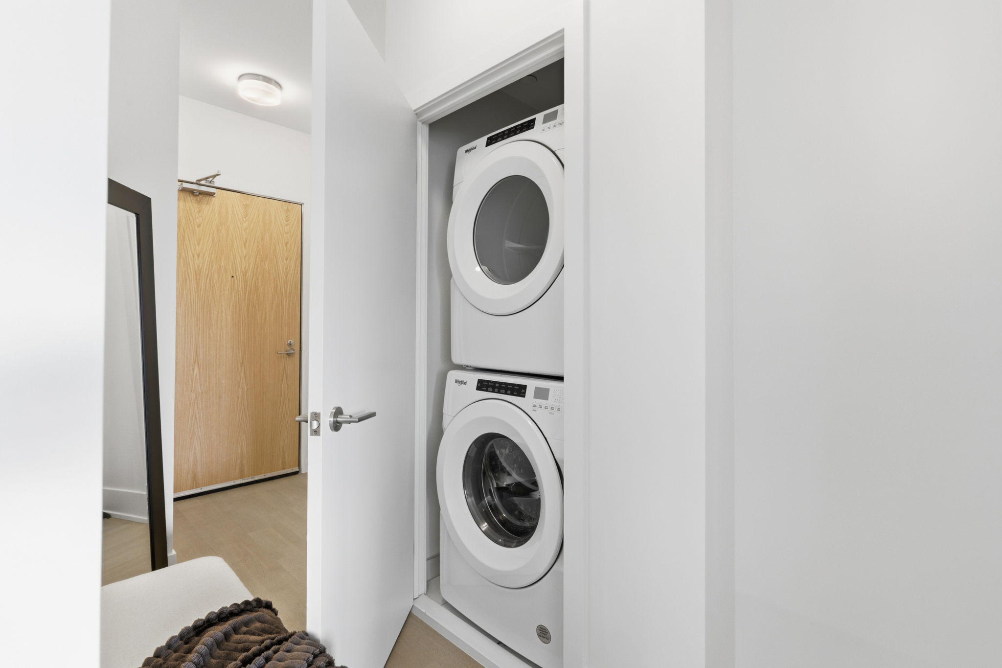 Property in Toronto — delivered property photograph 20