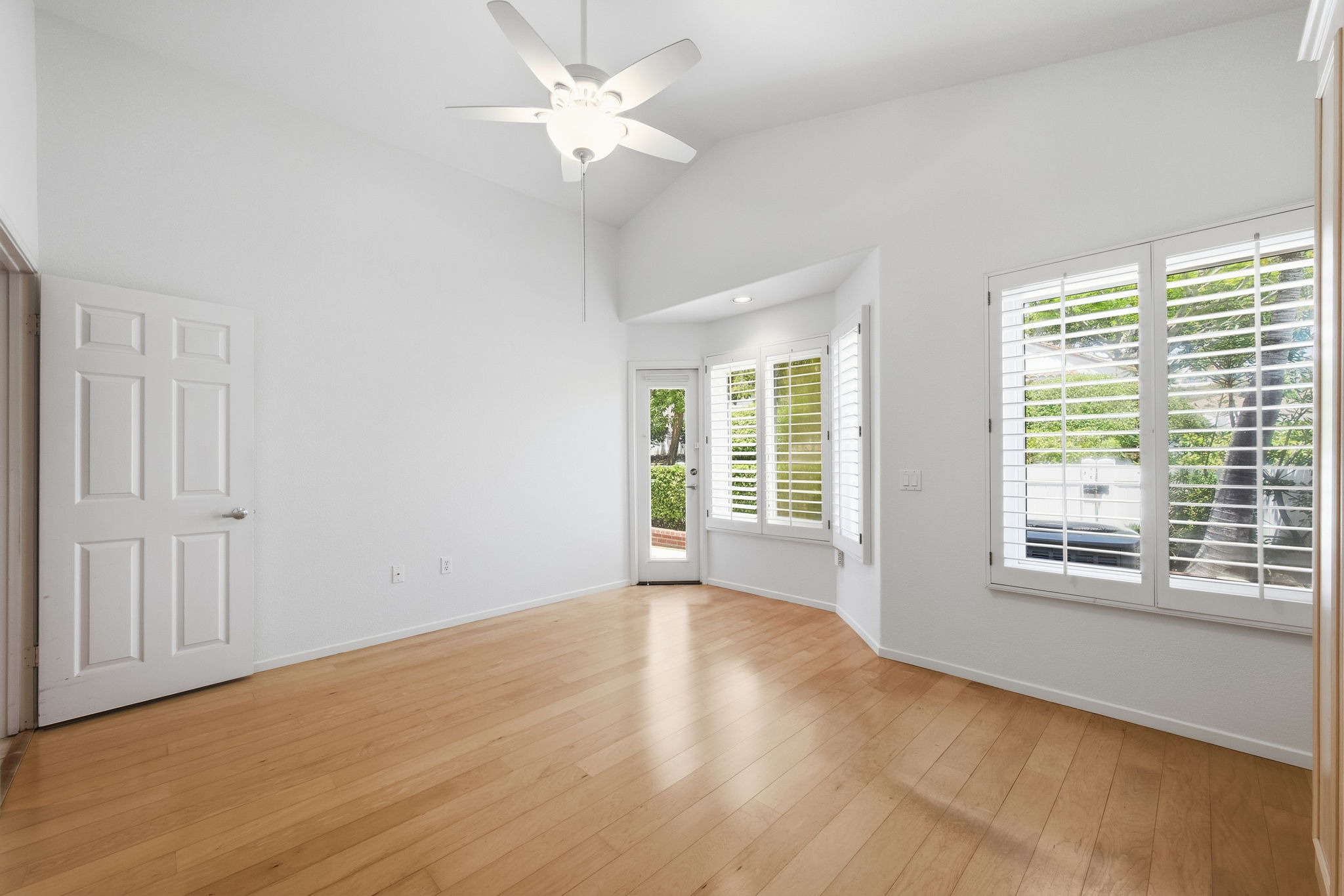 Bedroom 2 (3)
