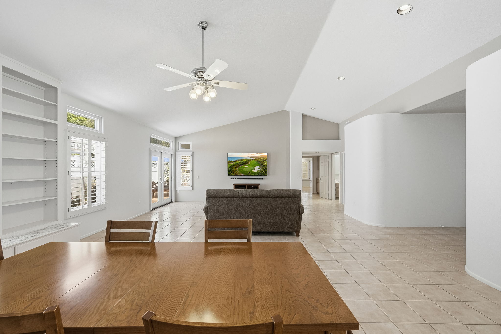 Living Room (5)-Edit