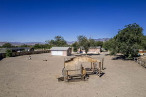  Photo 34