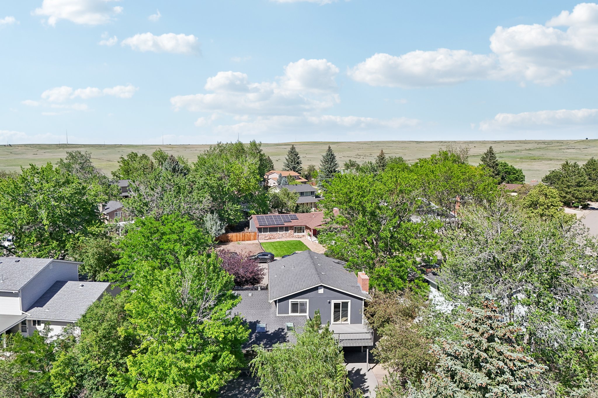 Cornwall Dr-S1206-052.jpg