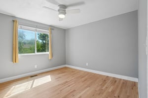 Cornwall Dr-S1206-017.jpg