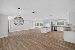 Dining Room 3 of 3