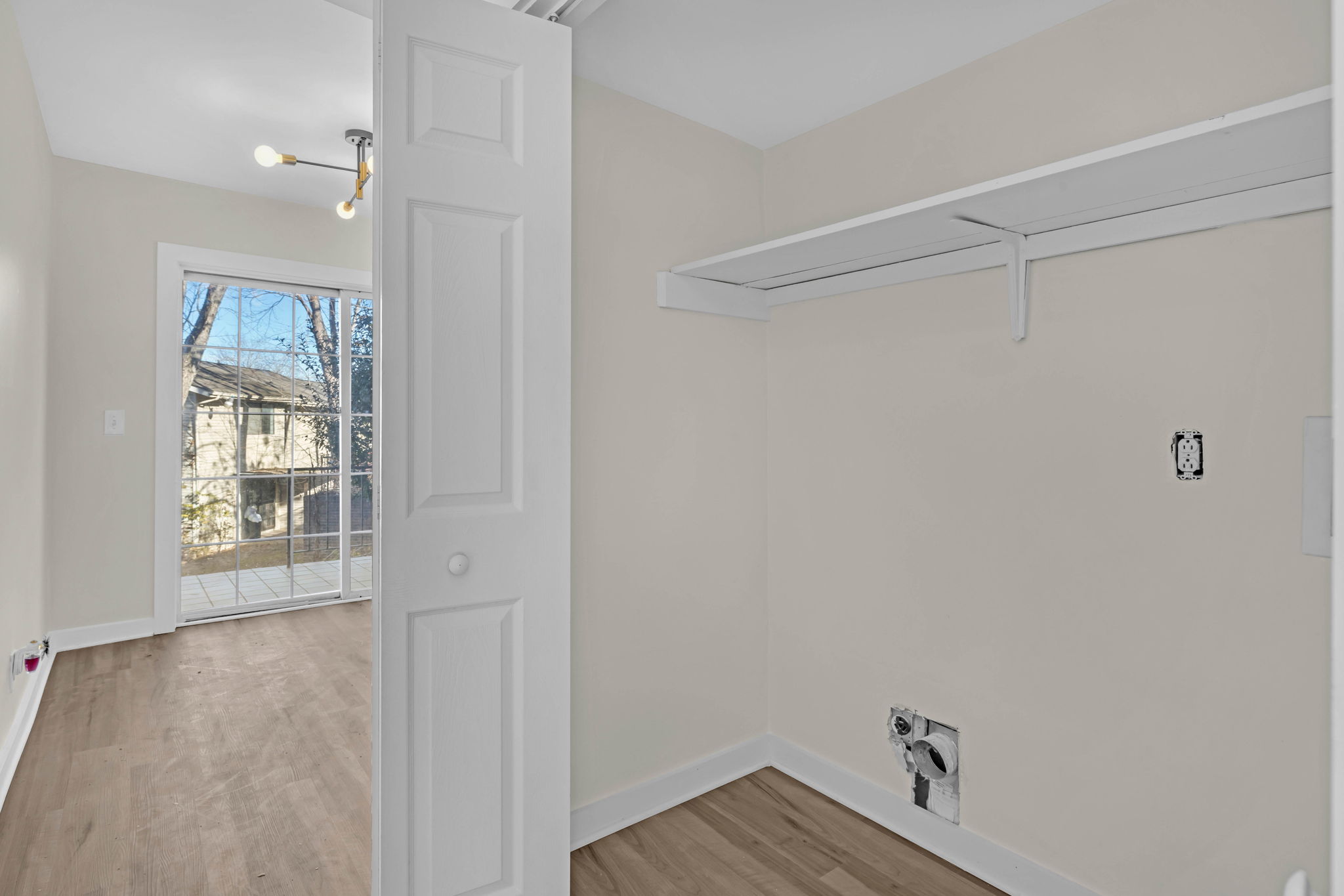 4958 Edmondson Pike J 48, Nashville, TN 37211 615 Media