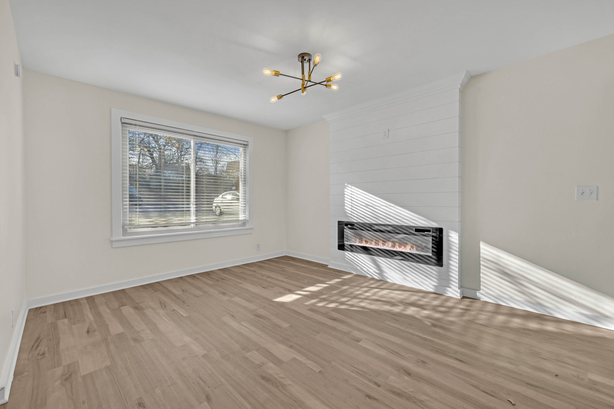 4958 Edmondson Pike J 48, Nashville, TN 37211 615 Media