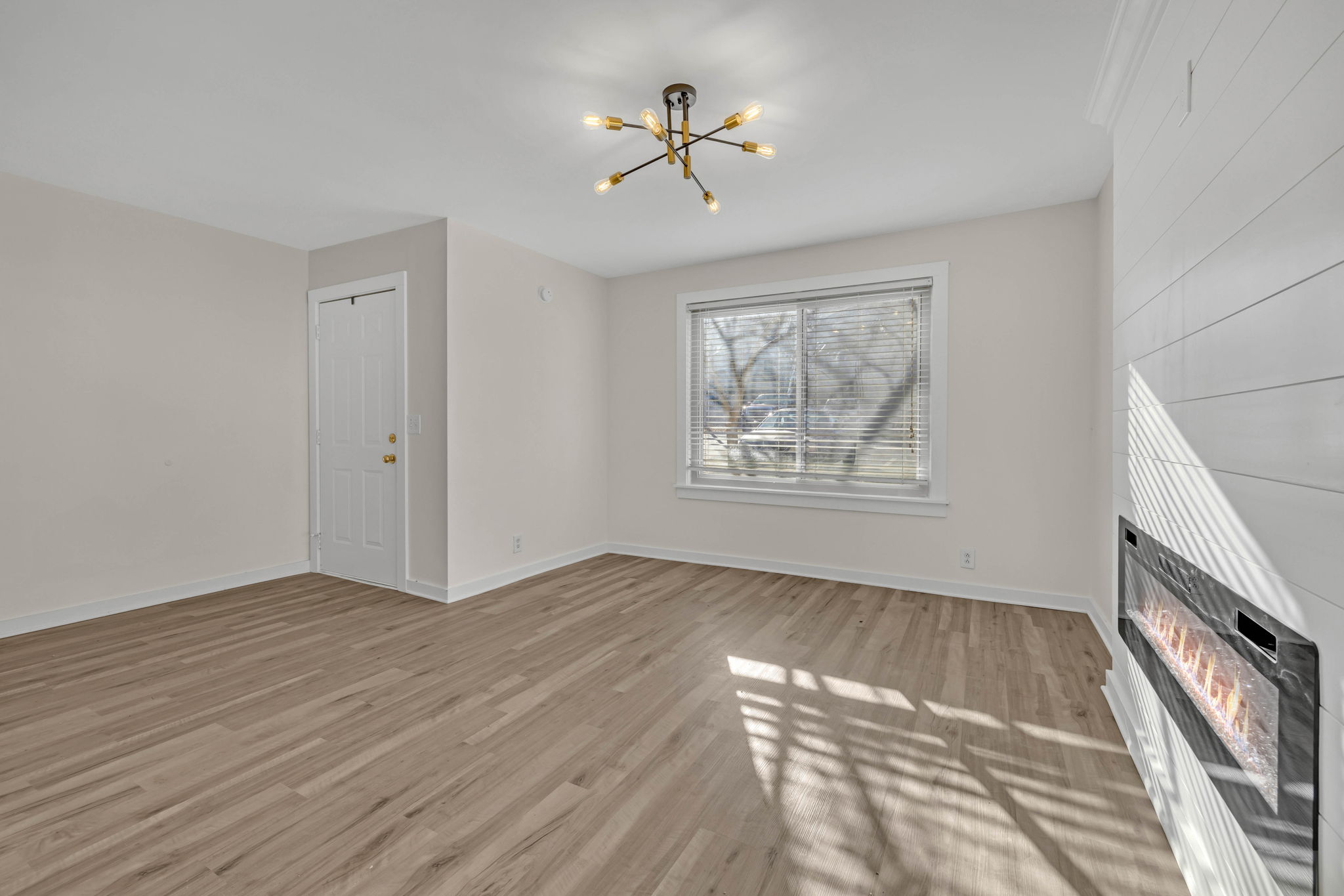 4958 Edmondson Pike J 48, Nashville, TN 37211 615 Media