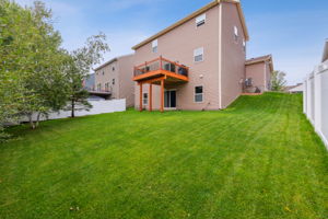 27_Exterior