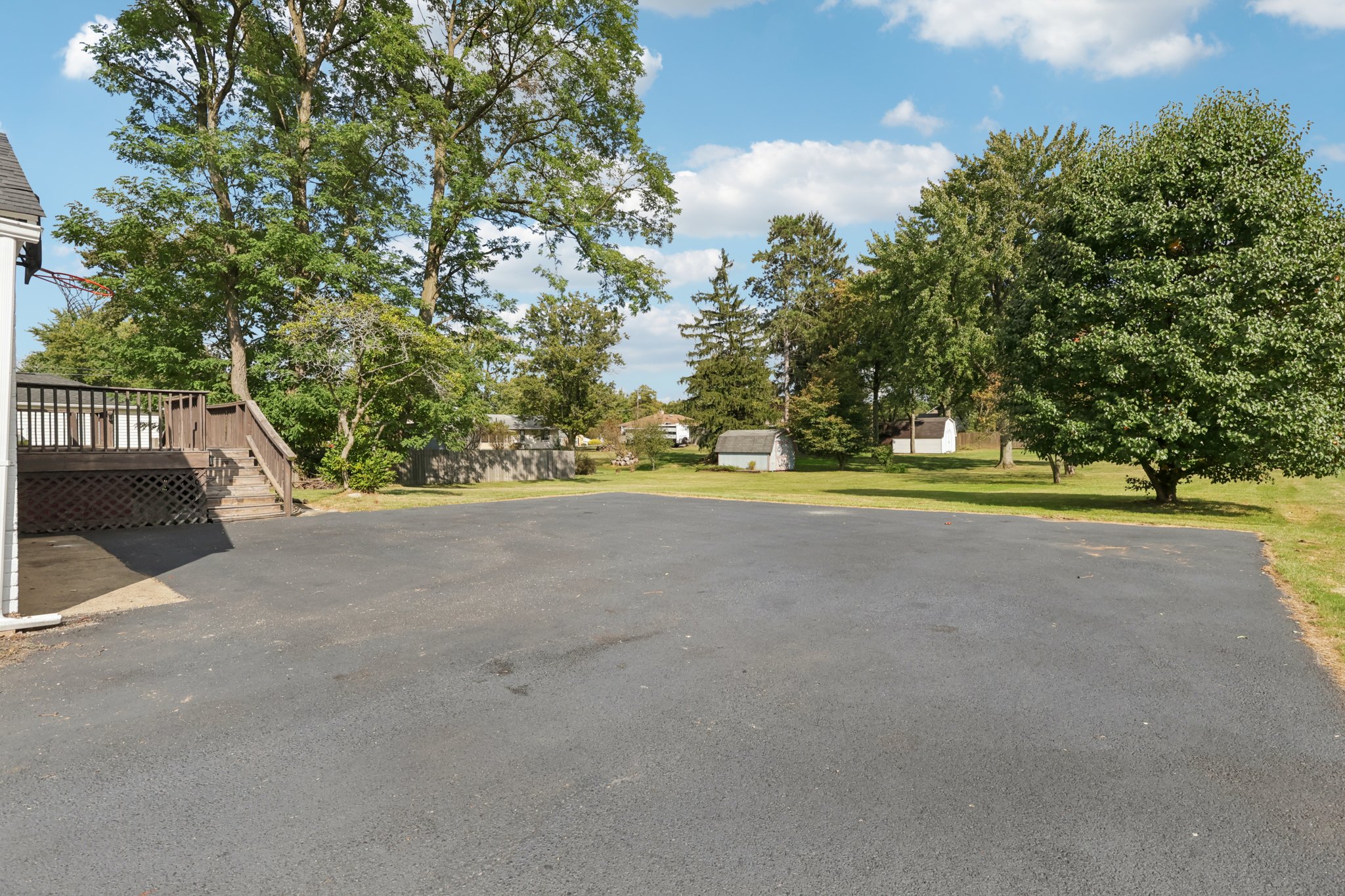 Hudson Dr-S0909-032.jpg
