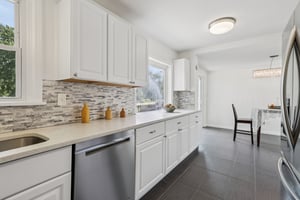 Hudson Dr-S0909-011.jpg
