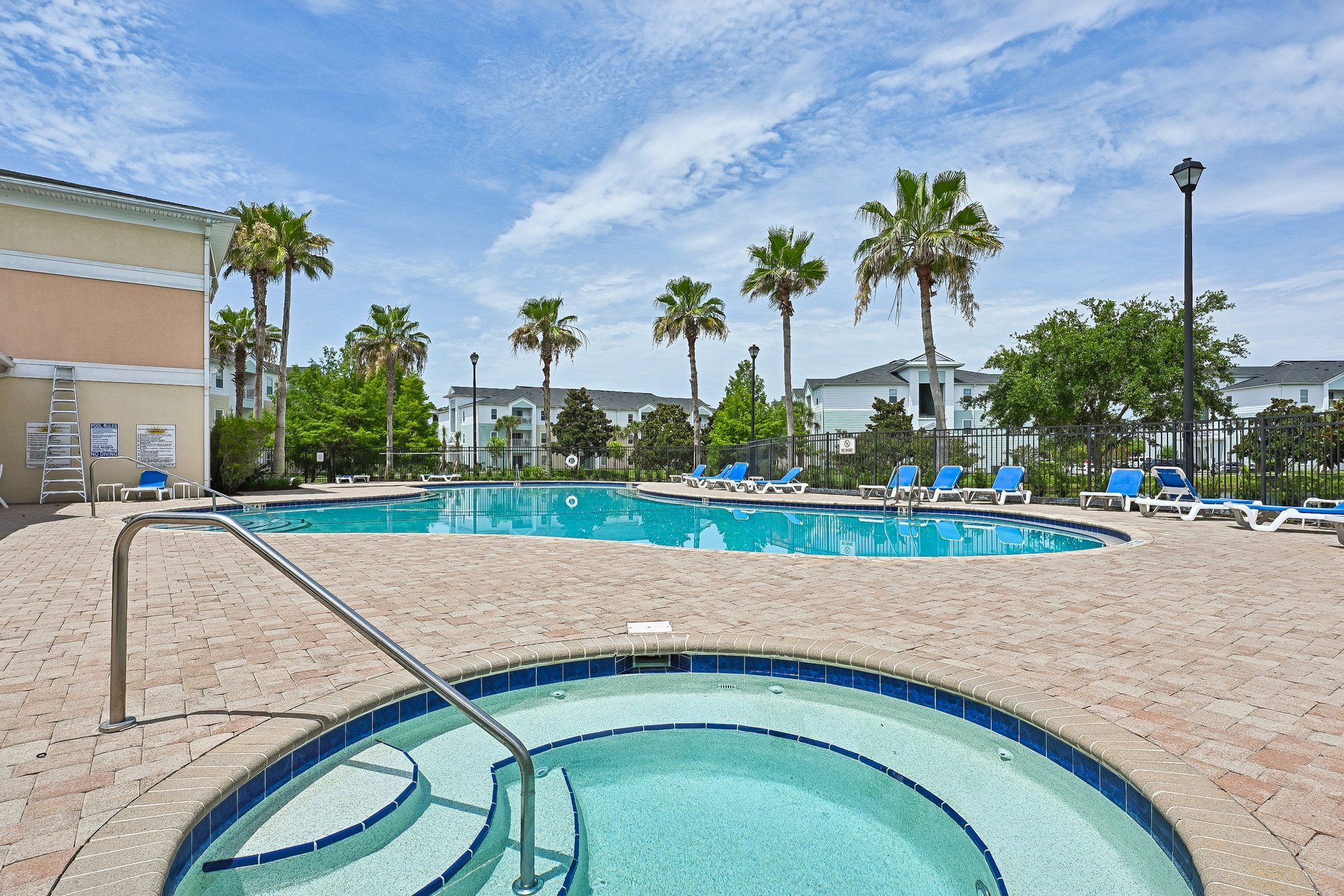 Key Lime Dr 206-0906-910.jpg