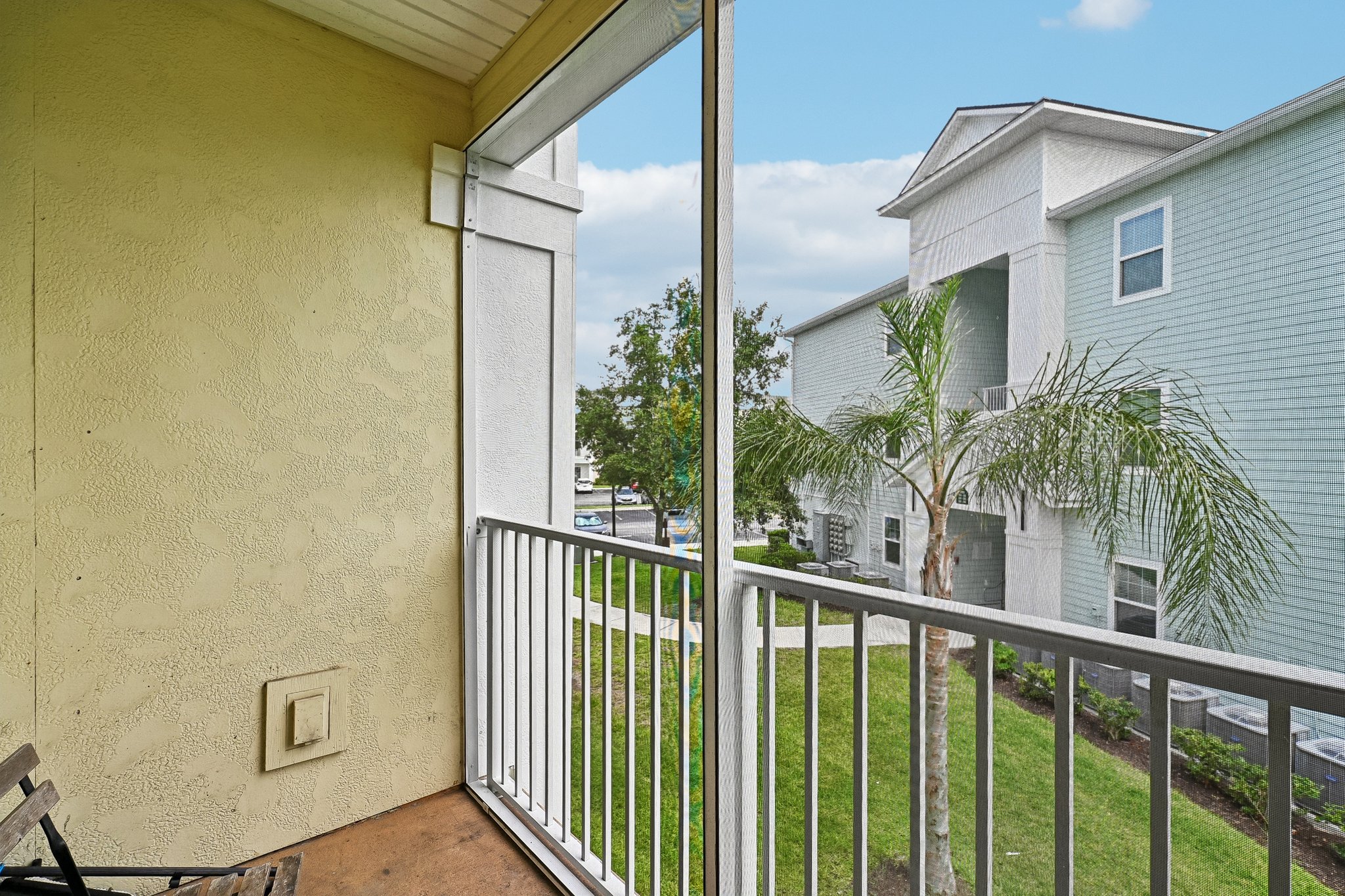Key Lime Dr 206-S0906-033.jpg