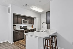Key Lime Dr 206-S0906-014.jpg