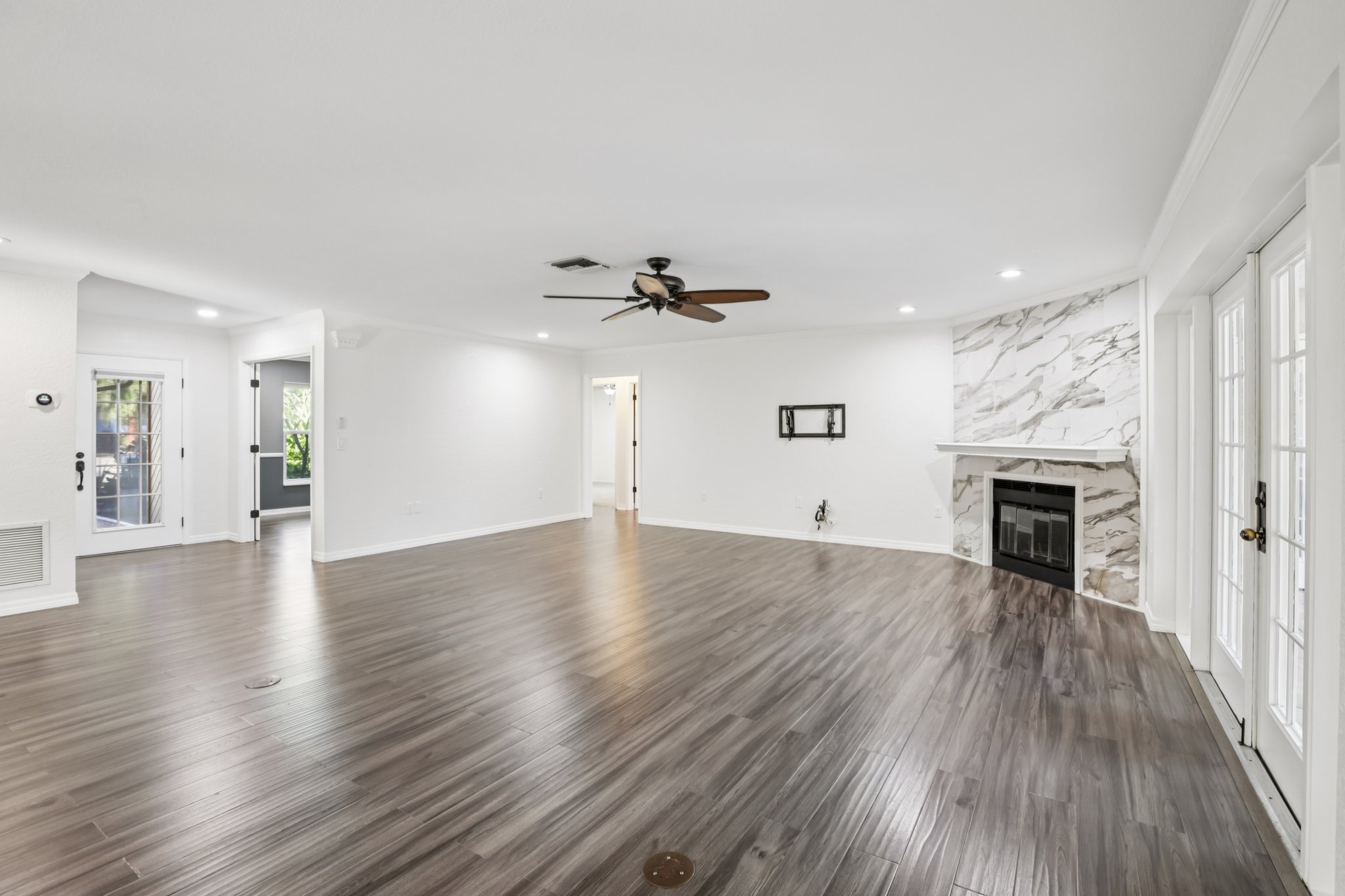 Southern Wood Dr-S2112-010.jpg