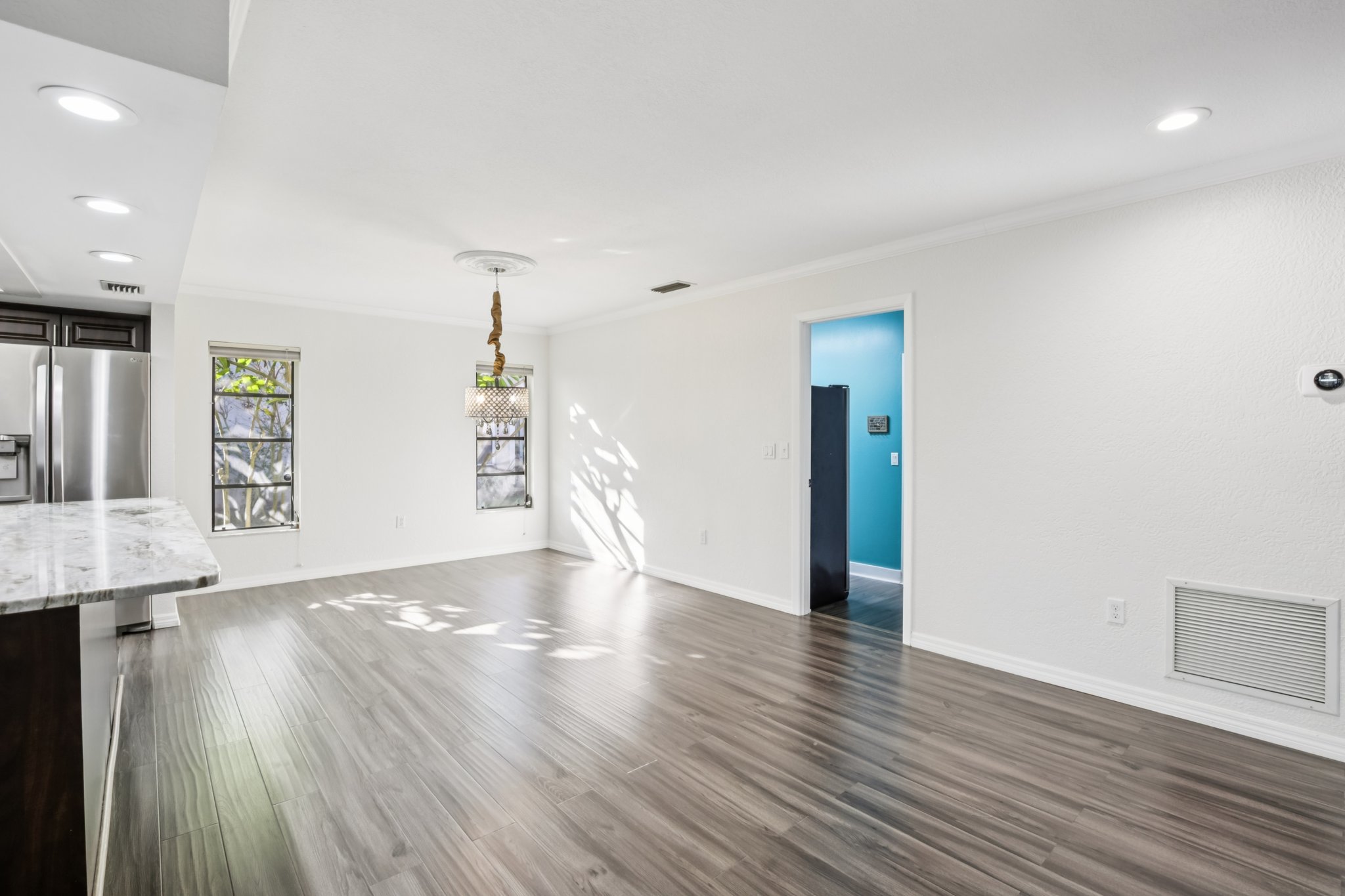 Southern Wood Dr-S2112-012.jpg