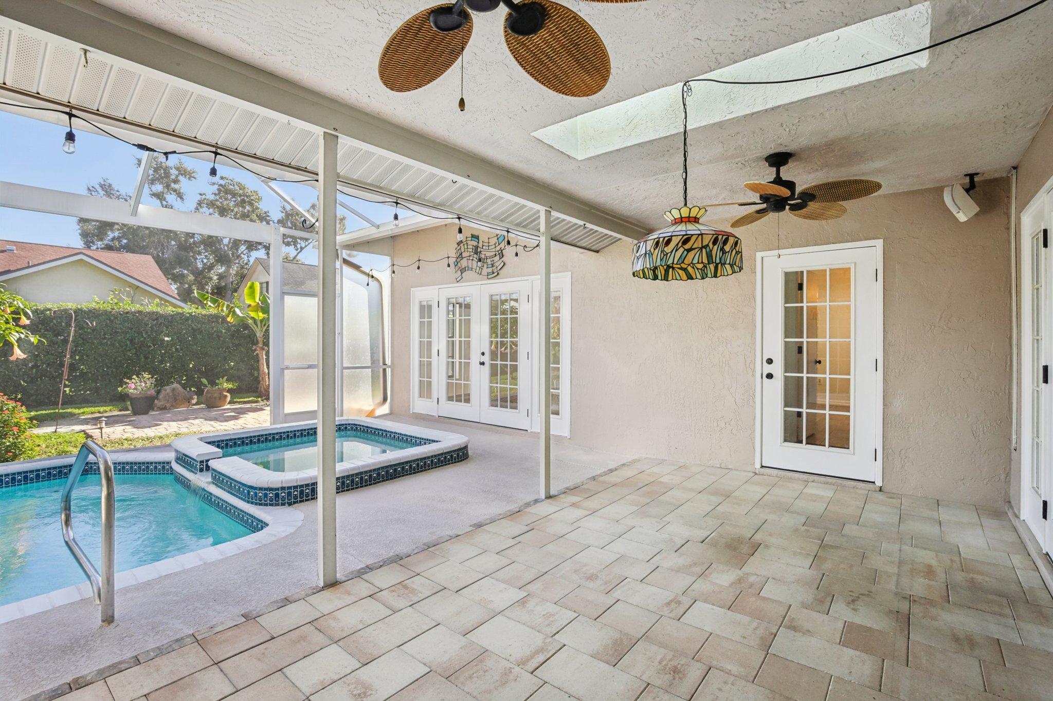 Southern Wood Dr-S2112-041.jpg