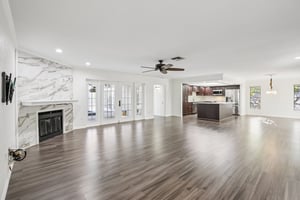 Southern Wood Dr-S2112-009.jpg